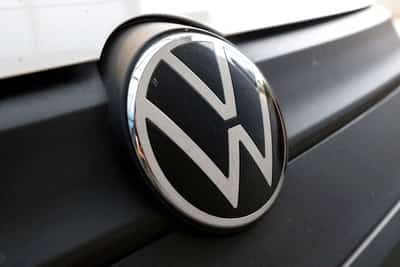 Image for Volkswagen in takeover talks with Chinese partner on Spanish battery plant, trade outlet reports
