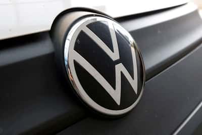 Image for Volkswagen in takeover talks with Chinese partner on Spanish battery plant, trade outlet reports