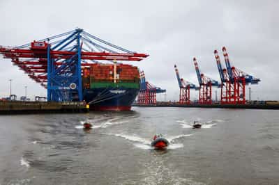 Image for German exports fall unexpectedly, industrial production rises