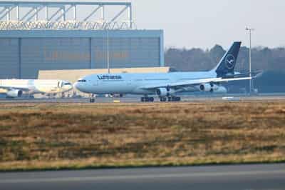 Image for Lufthansa flight to Riyadh diverted to Cairo for safety reasons, CEO says
