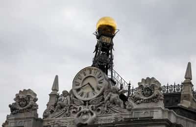 Image for Bank of Spain upgrades growth outlook but many Spaniards feel stretched
