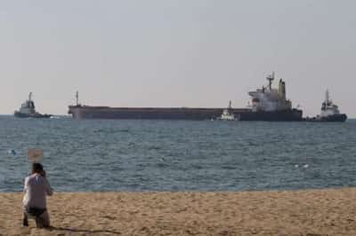 Image for Two more grain ships leave Ukraine, bringing total to 12 under new deal