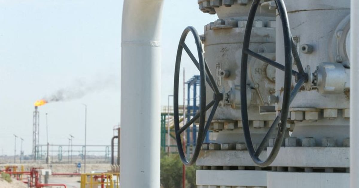 Oil Prices Surge Over 3% After US and Iran Strikes in Middle East