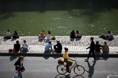 Image for Deaths outnumber births in France for first time since World War Two
