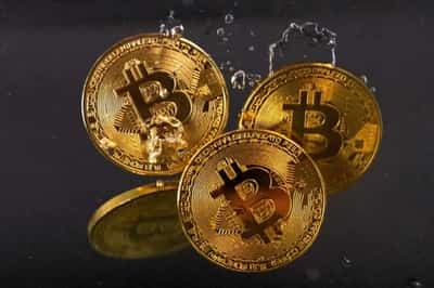 Image for Get your crypto house in order, old guard tells Davos debutantes