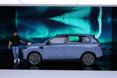 Image for Exclusive-China's Leapmotor to supply EV platform to Hongqi