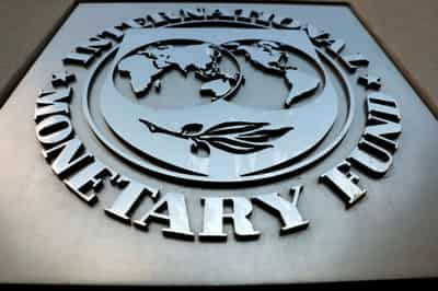 Image for Factbox-Ticking bomb: The risks the IMF sees to financial stability