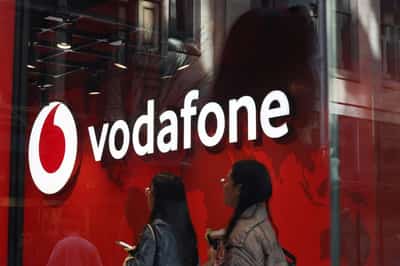 Image for Liberty Global to buy Vodafone's stake in VodafoneZiggo, spin-off Benelux operations