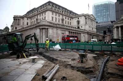 Image for Bank of England set to hike to 4% as rate peak looms