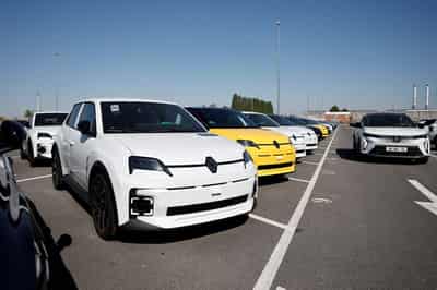 Image for Renault's hit EV helps fend off Chinese rivals as quarterly sales rebound