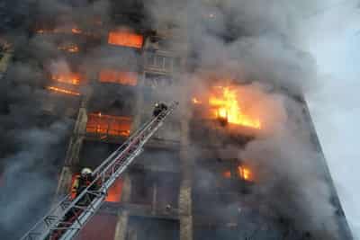 Image for Ukraine leader hints at compromise as Russian forces pummel capital