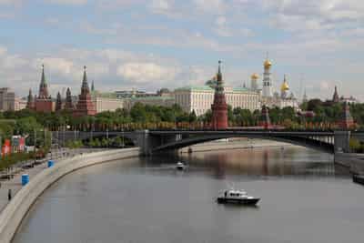 Image for Kremlin says Estonia's readiness to host nuclear-capable NATO  jets threatens Russia