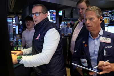 Image for Global equity fund inflows surge to three week highs