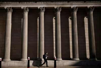 Image for Short-dated UK yields hit highest since April 2020 in early trade