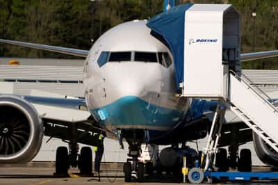 Image for Boeing tackles US-China trade threat, shares rise on smaller-than-expected loss