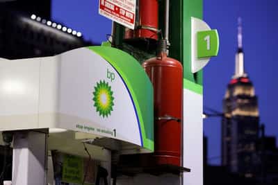 Image for BP flags gas, oil price hit; higher upstream output in second quarter