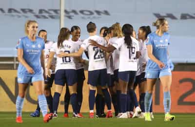Image for Soccer-Chelsea, Brighton and Arsenal win big as Spurs beat Man City in WSL