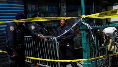 Image for Suspect in New York subway shooting arrested on Manhattan street
