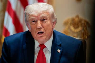 Image for Trump says talks with Iran continue
