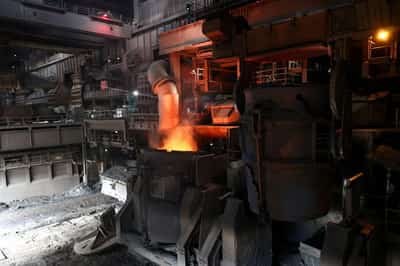 Image for Thyssenkrupp cuts sales outlook after steel and automotive weakness weigh on results