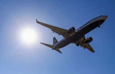 Image for Ryanair CEO says summer fares will be up 7%-9% on 2019 levels