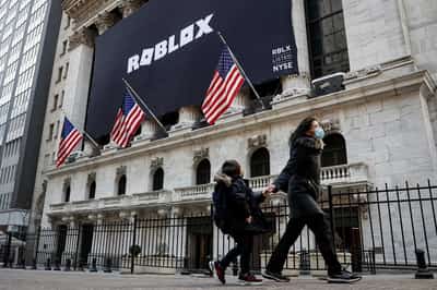 Image for Roblox lifts annual bookings forecast as in-game spending booms