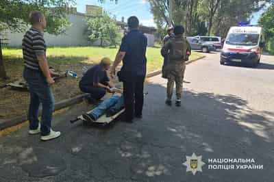 Image for Russian attacks in Ukraine's Dnipro and Zaporizhzhia kill 10, officials say