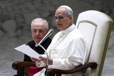 Image for Pope Leo laments US-Canada 'difficulties' after Trump ends trade talks