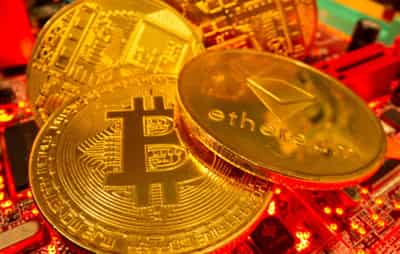 Image for Crypto miners halt China business after Beijing cracks down, bitcoin dives