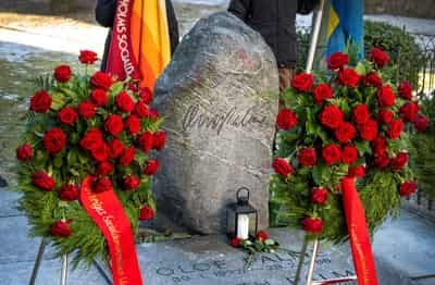 Image for Prosecutor finds no reason to reopen case of unsolved 1986 murder of Swedish PM Olof Palme