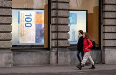 Image for Analysis-Swiss franc shines as investors scramble for safe assets
