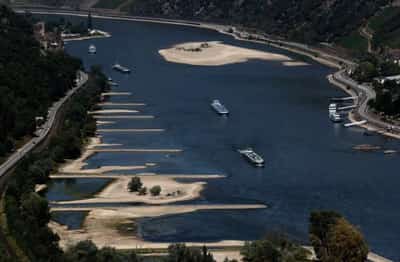 Image for Factbox – Why low water levels on the Rhine river hurt Germany’s economy