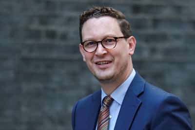 Image for Key Starmer ally Jones rules himself out of contest to be Britain's next PM