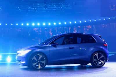 Image for Germany to offer up to $7,000 electric vehicle subsidy, Bild reports