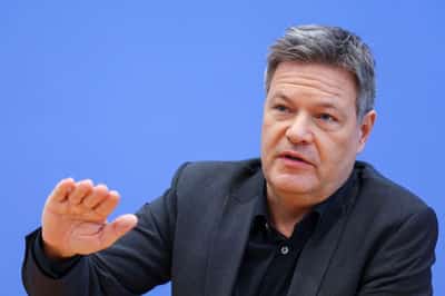 Image for German economy minister says defence and infrastructure spending should be discussed separately