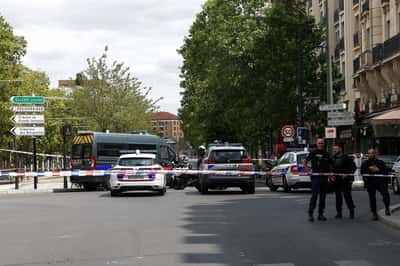 Image for French police arrest man after knife attack in Paris