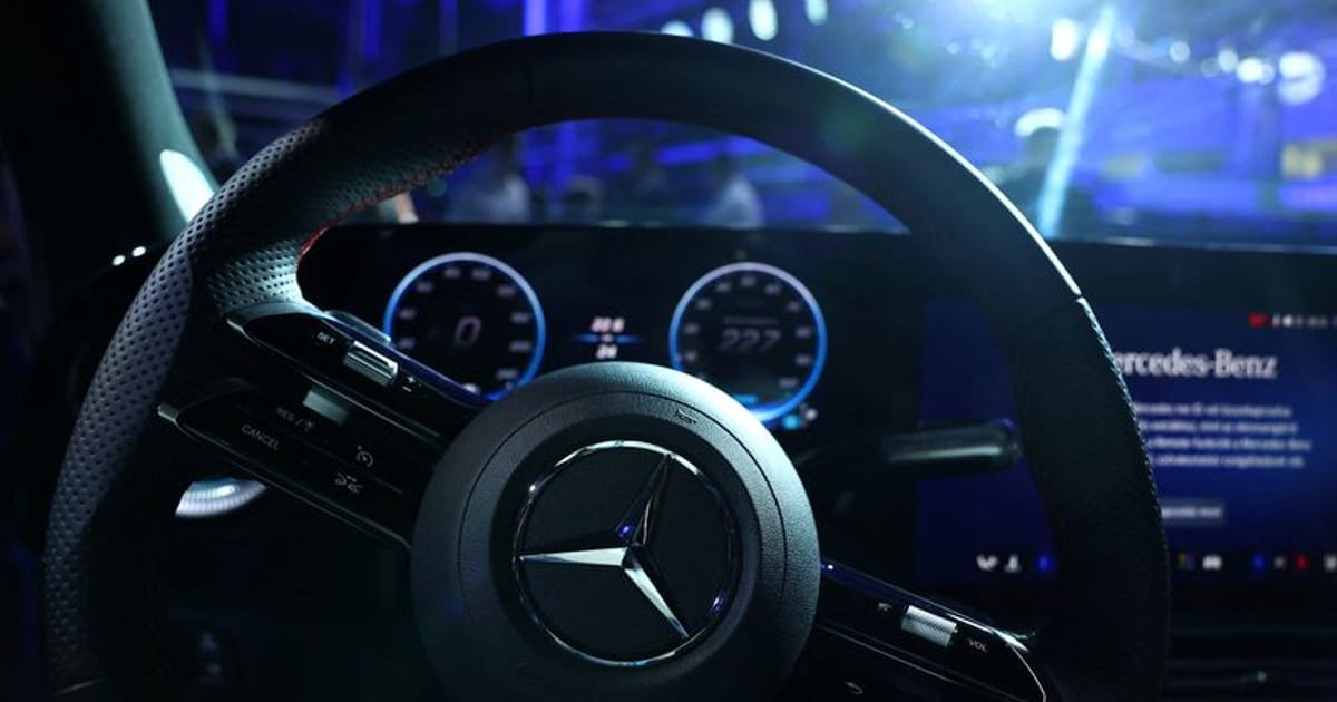Mercedes Reports Narrower-Than-Expected Q1 Profit Slump in 2024