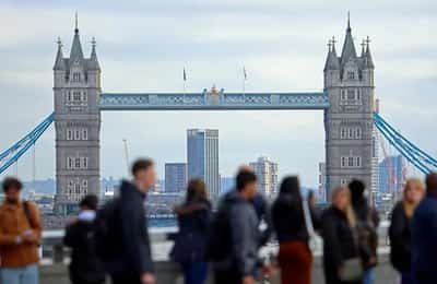 Image for UK pay growth steady but firms see higher costs ahead, Brightmine says