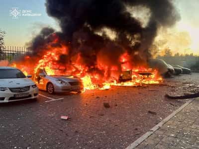 Image for Ukrainians meet Trump's latest about-face on war with a shrug