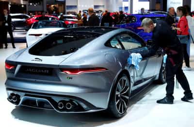 Image for JLR taps Everstream Analytics’ AI to dodge supply chain problems