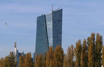 Image for Big central banks' forecasting lens gets fogged by US tariffs