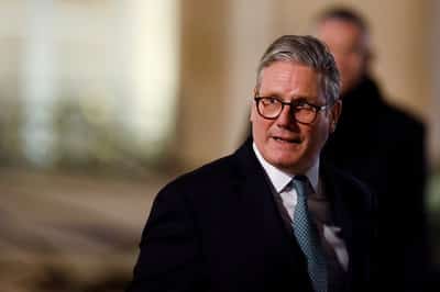 Image for British PM says G7 should take more risks to squeeze Russia