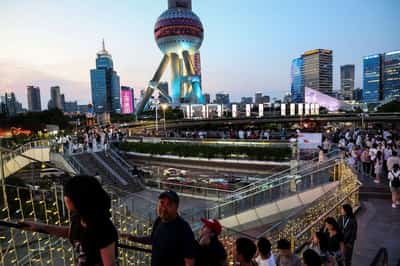 Image for China moves to encourage foreign reinvestment as FDI slumps