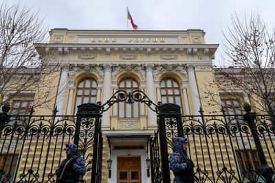 Image for Russian cenbank cuts key interest rate  to 14.25%  from 14.5%