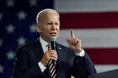 Image for Biden signs executive order on abortion, declares Supreme Court ‘out of control’