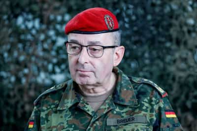 Image for Russia must never assume it can beat NATO, says German general