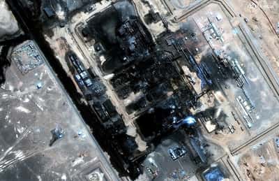 Image for Oil prices climb over 2% after strikes on Saudi pipeline and ships in Middle East
