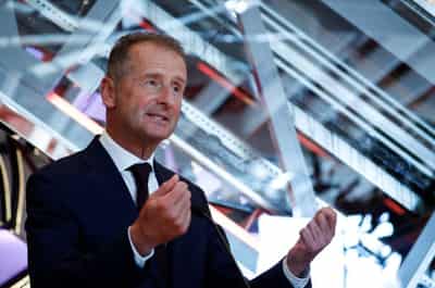 Image for Volkswagen CEO Diess &#8216;not afraid&#8217; of an Apple electric car