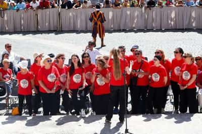 Image for Pope gives F-word cancer campaigners VIP treatment at audience