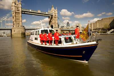 Image for At last &#8211; help to make sense of London&#8230;and how about Xmas carols at Kensington Palace?